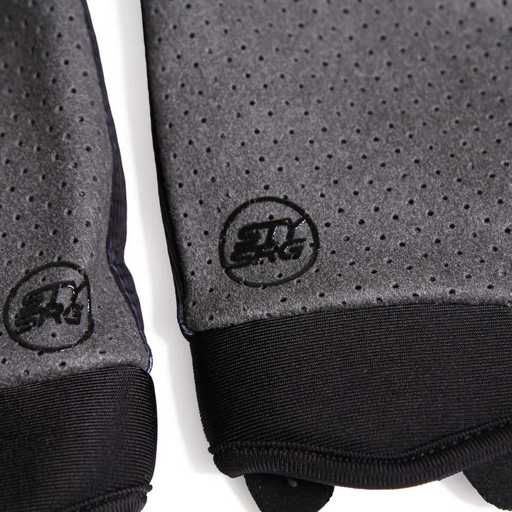 Stay Strong MAB Gloves - Black