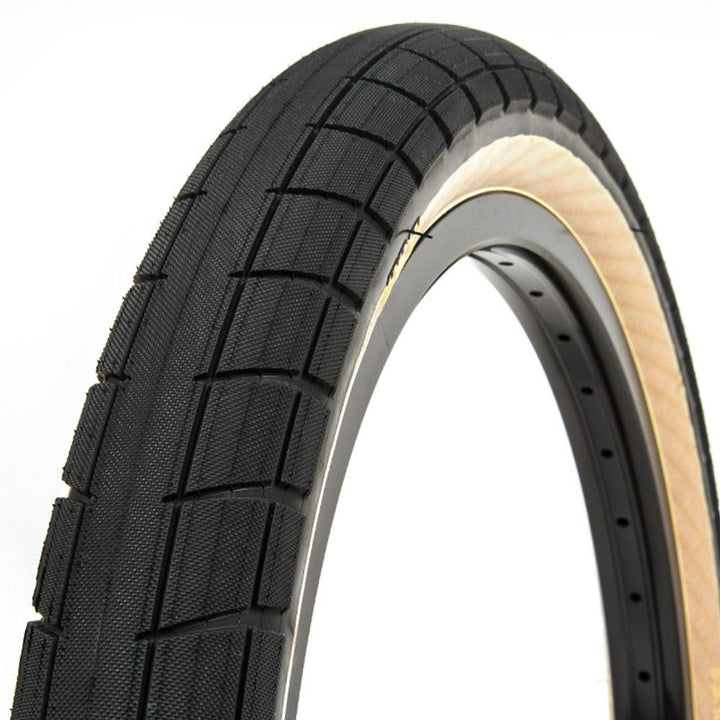 BSD Alex D Donnasqueak Tyre