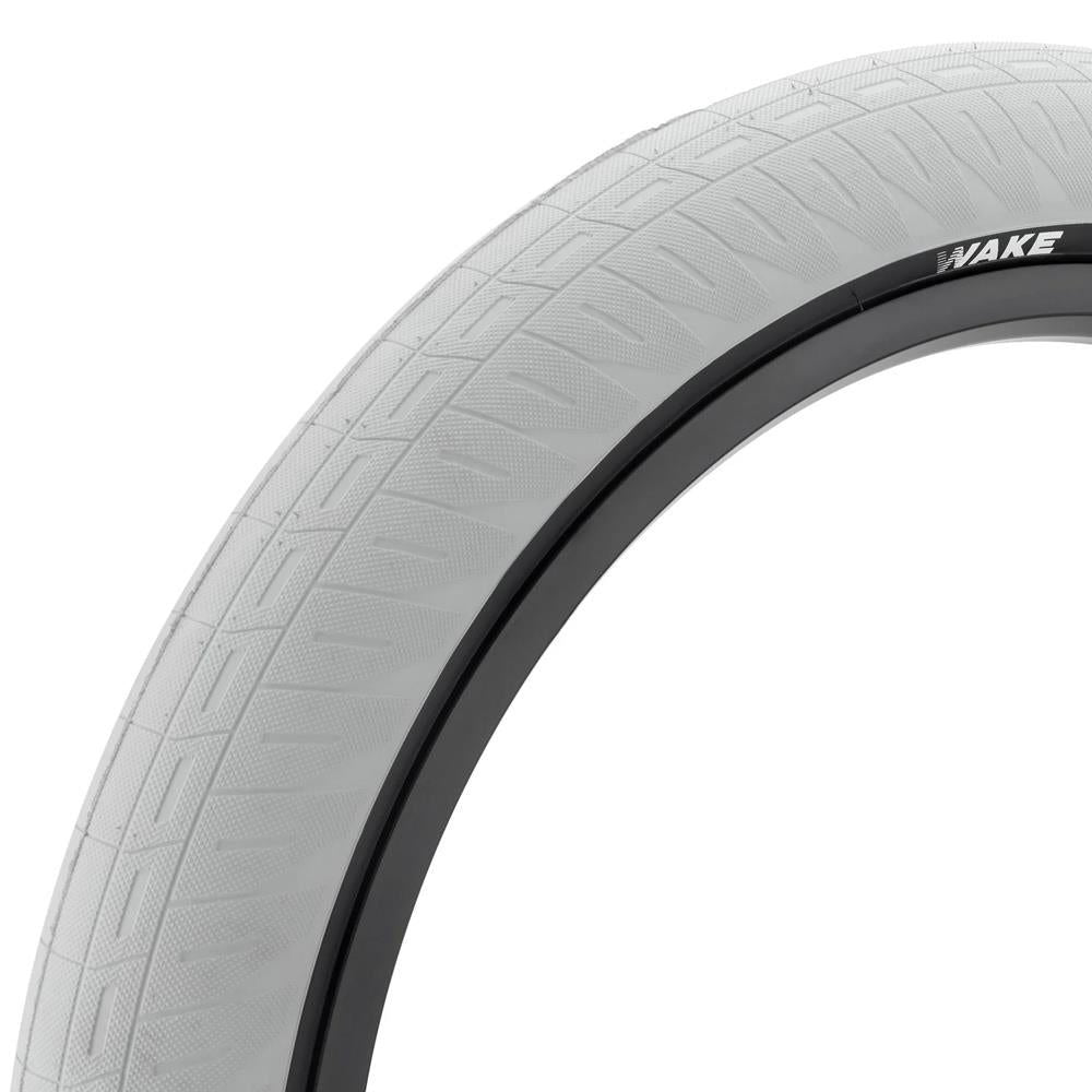 Kink Wake Tyre