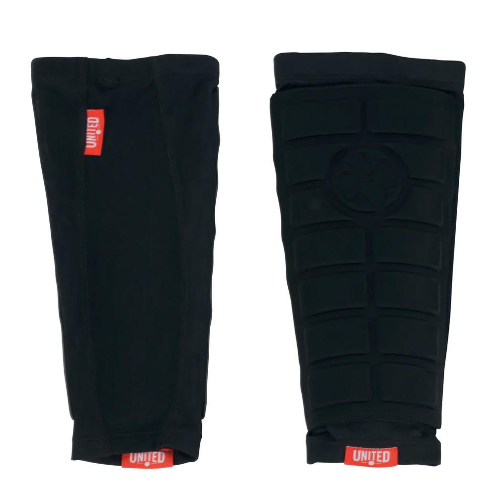 United Signature Shin Pad - Black