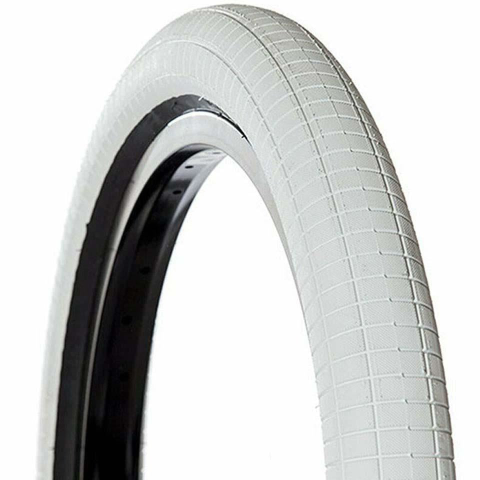 Demolition Hucker Signature Hammerhead Trails Tyre