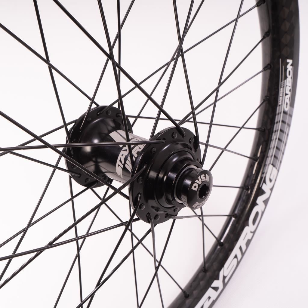 Stay Strong Carbon DVSN V3 20" Disc Set di Ruote da Corsa - Carbonio/ 1,75