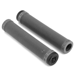 Kink Form Flangless Grips