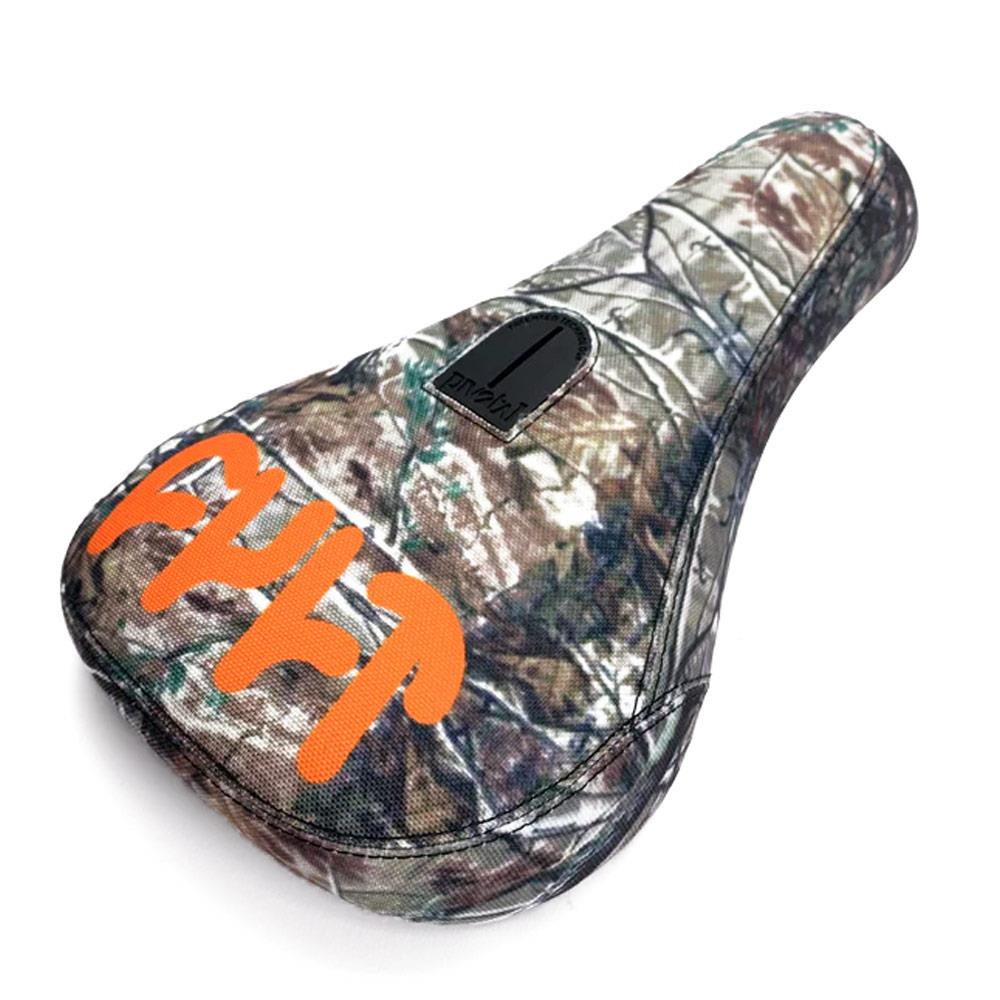 Cult Orange Logo gepolstert Pivotal Sattel  - Real Tree Camo