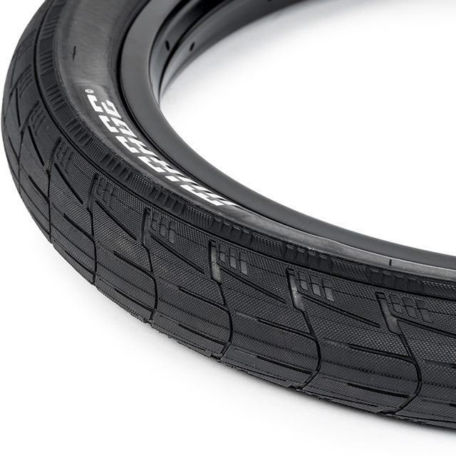 Eclat Mirage Tyre