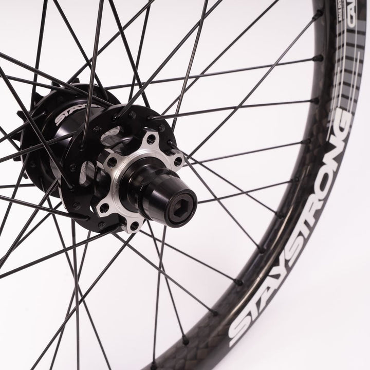 Stay Strong Carbon DVSN V3 20" Disc Set di Ruote da Corsa - Carbonio/ 1,75