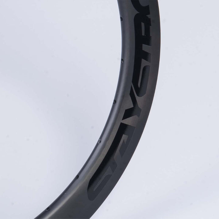 Stay Strong Race DVSN Carbon Expert Race Felge - Front