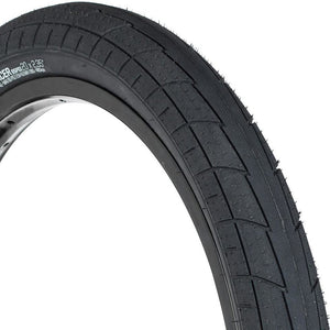 Salt Tracer 18 Tyre