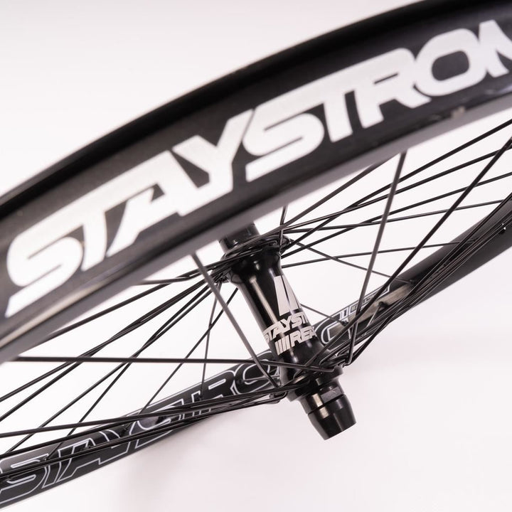 Stay Strong Reactiv 2 20" Disc Jeu de Roue de Course - Black/ 1.75"