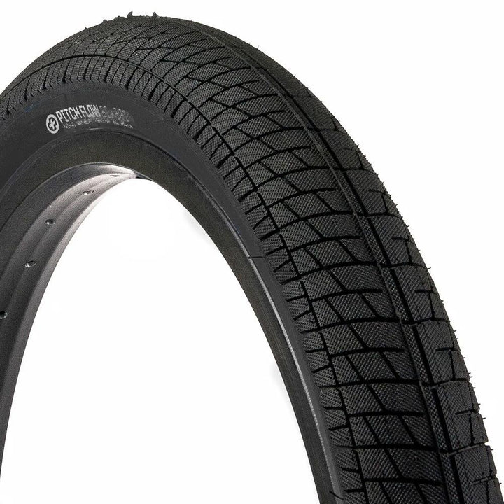 Saltplus Pitch Flow Tyre