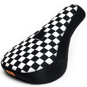 Cult X Vans Slip-On Checkerboard Sättel