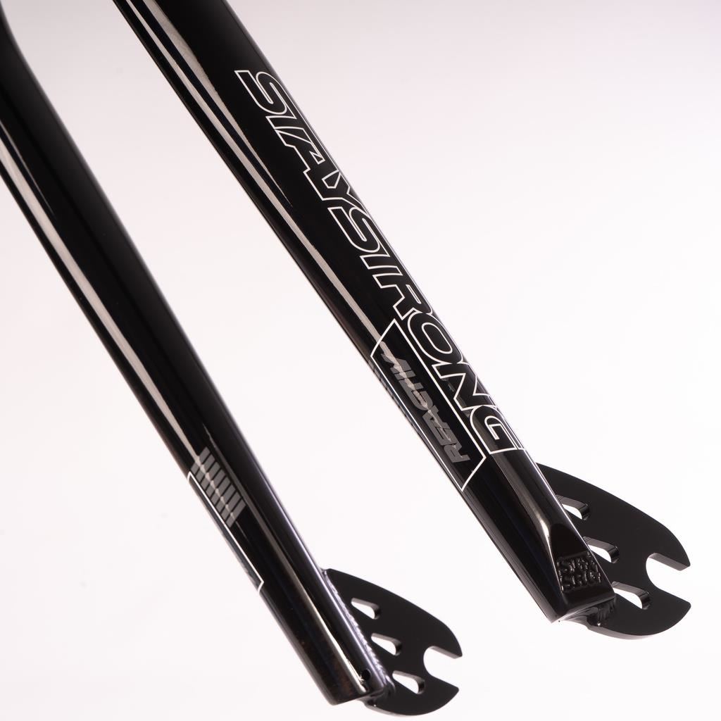Stay Strong Reactiv 20" Expert Race Fork