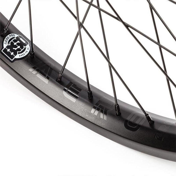 BSD Aero Pro Westcoaster With Hubguards - LHD