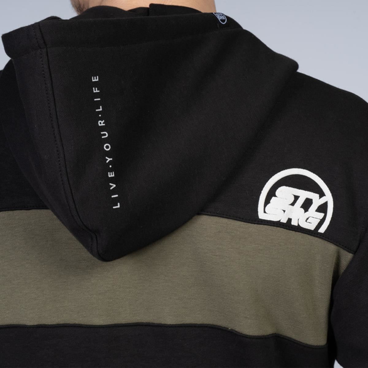 Stay Strong Cut Off Zip Hoodie - Black/Olive