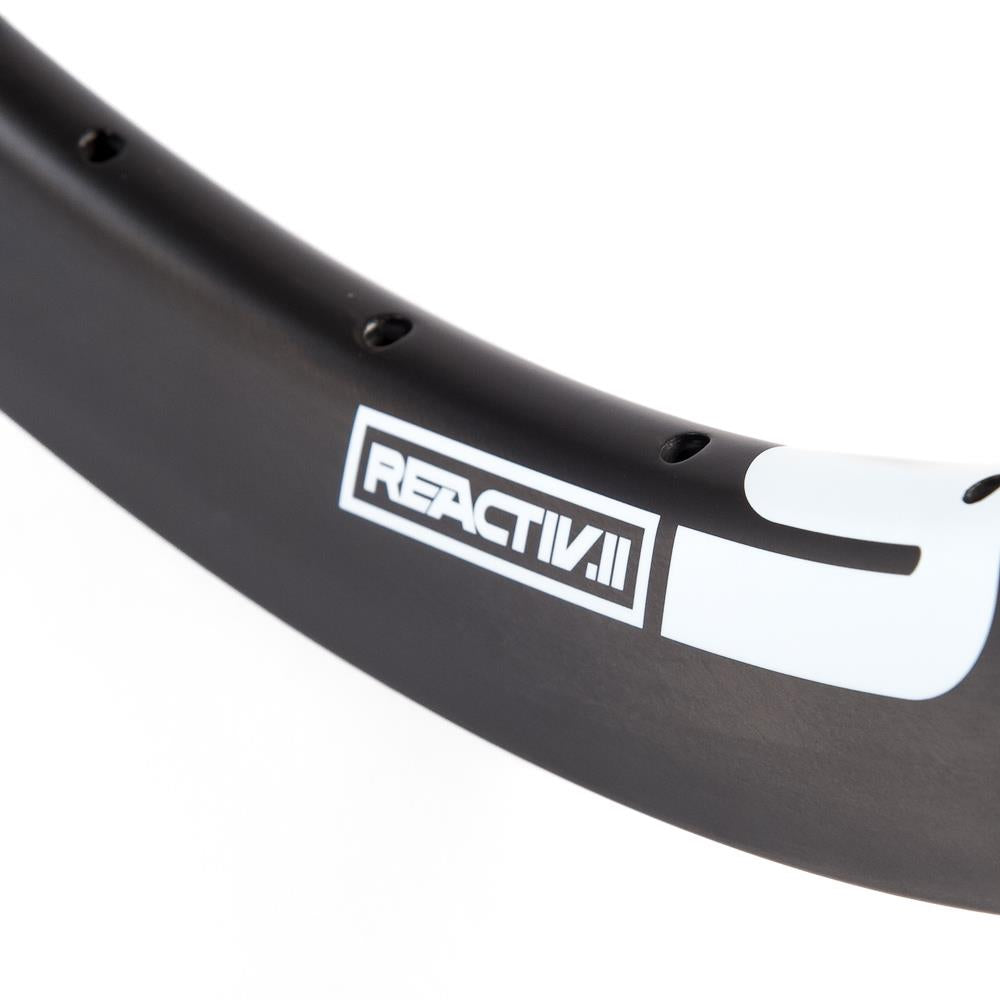 Stay Strong Reactiv 2 Carbon 20" Expert Rennrand