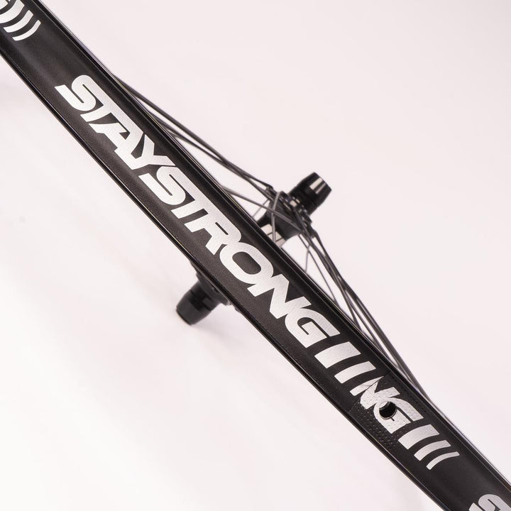 Stay Strong Reactiv 2 24" Dics Set di Ruote da Corsa
