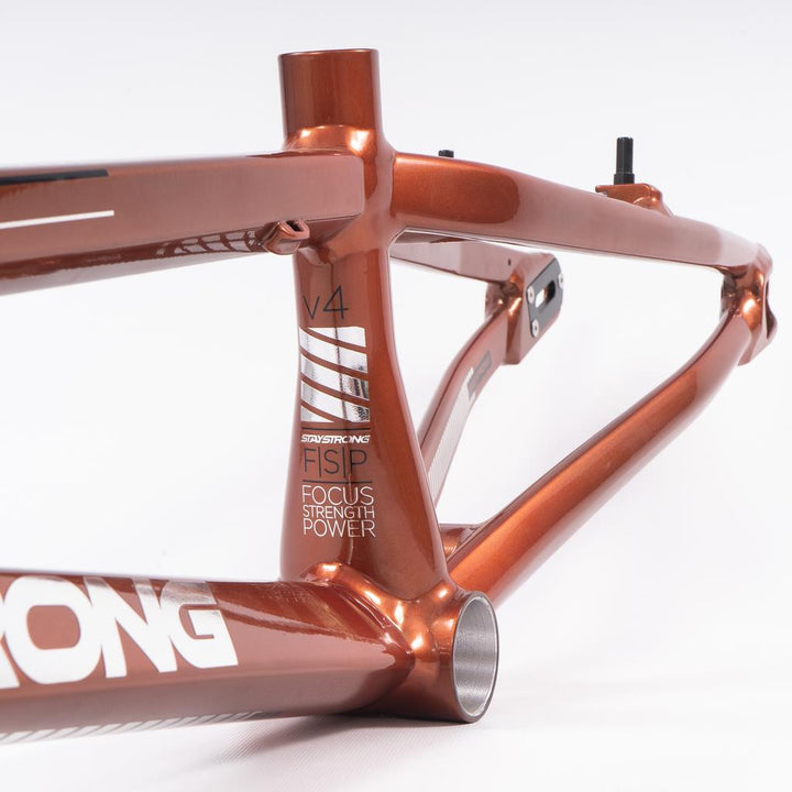 Stay Strong For Life 2023 V4 Cruiser Cadre de Course 