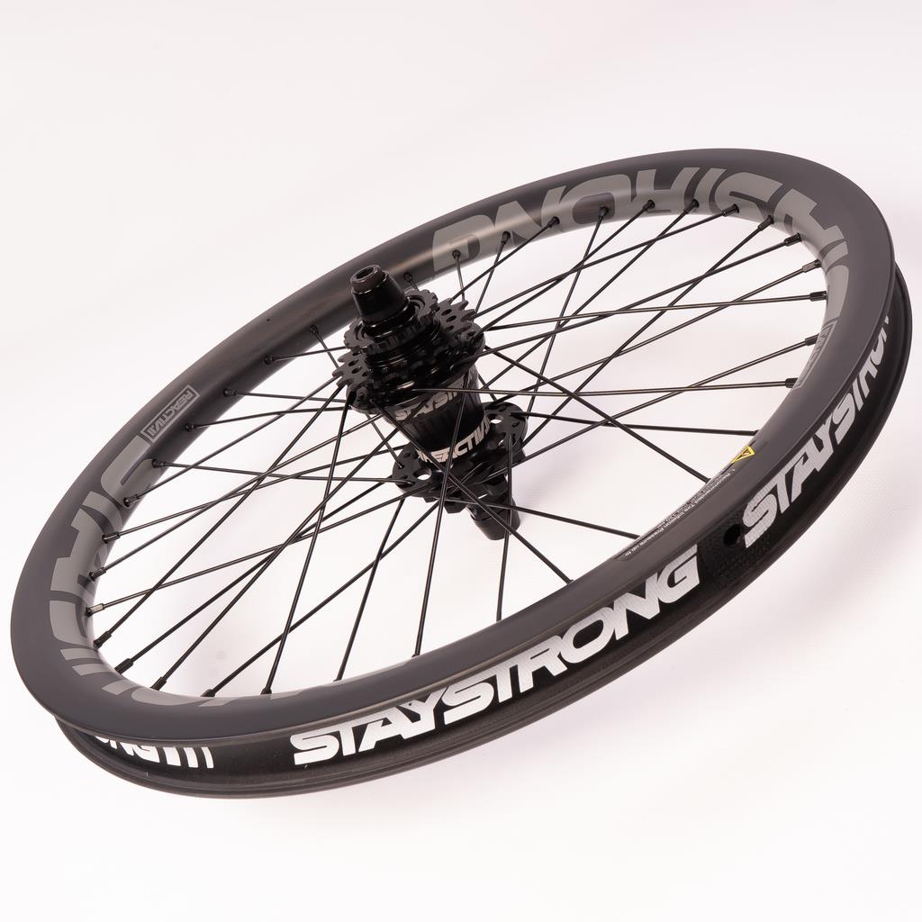 Stay Strong Carbon Reactiv 2 20" Disc Juegos de Ruedas de Carreras - Carbono/ 1.75