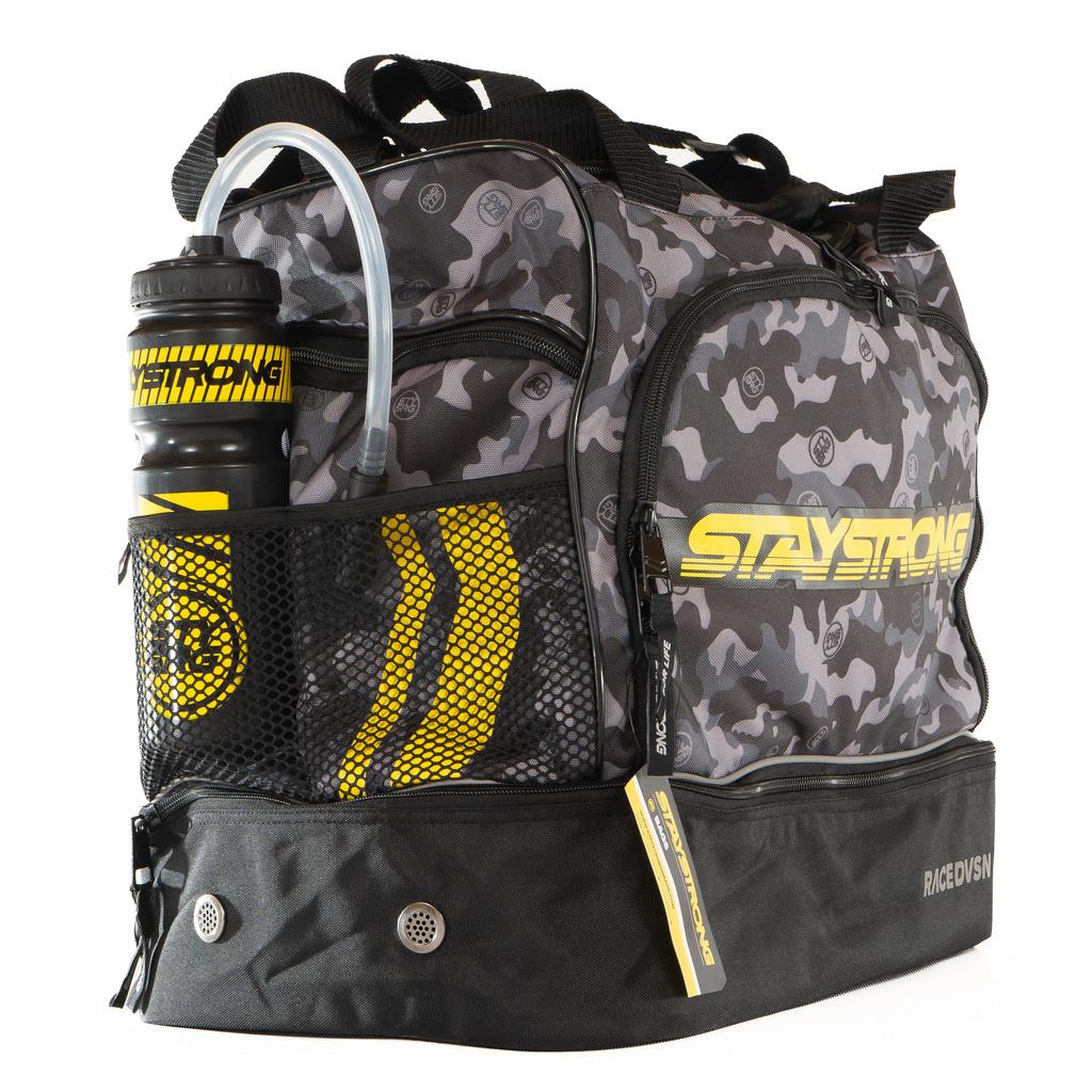 Stay Strong Race DVSN Helmet/Kit Tasche - Black/Grey Camo