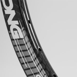 Stay Strong V3 Pro 1.75" Carbon Front Race Cerchio