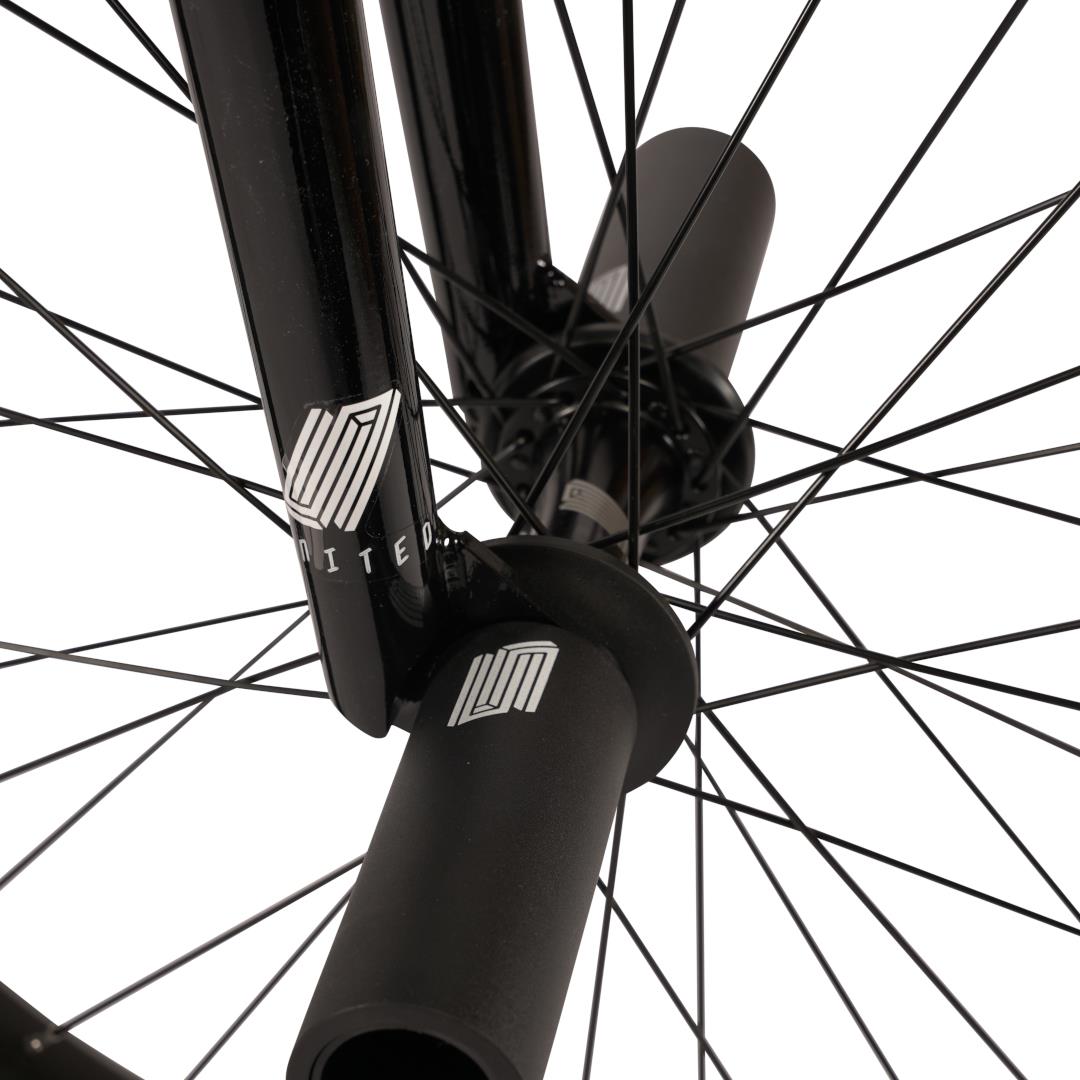 United Reborn BMX Bike