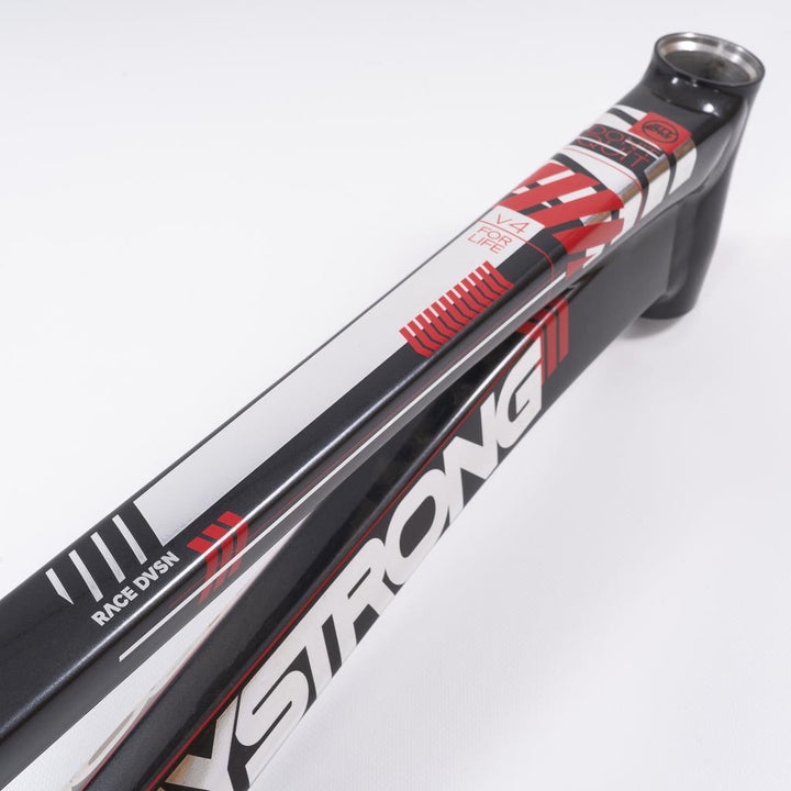 Stay Strong For Life 2023 V4 Cruiser Cadre de Course 