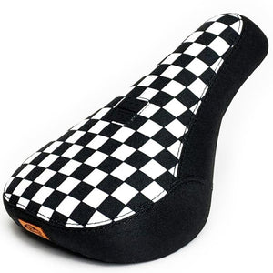 Cult X Vans Slip-On Checkerboard Sattel