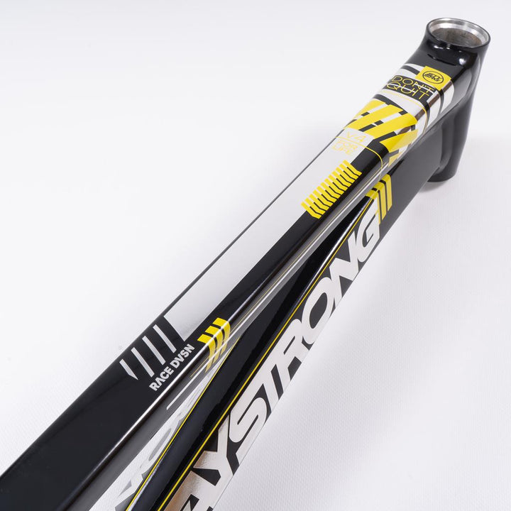 Stay Strong For Life 2023 V4 Cruiser Cadre de Course 